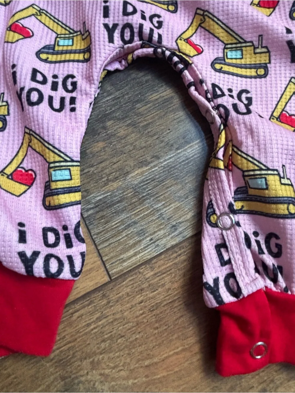 Clover cottage excavator “I dig you” sleeper/romper girl 6-12 months NWT